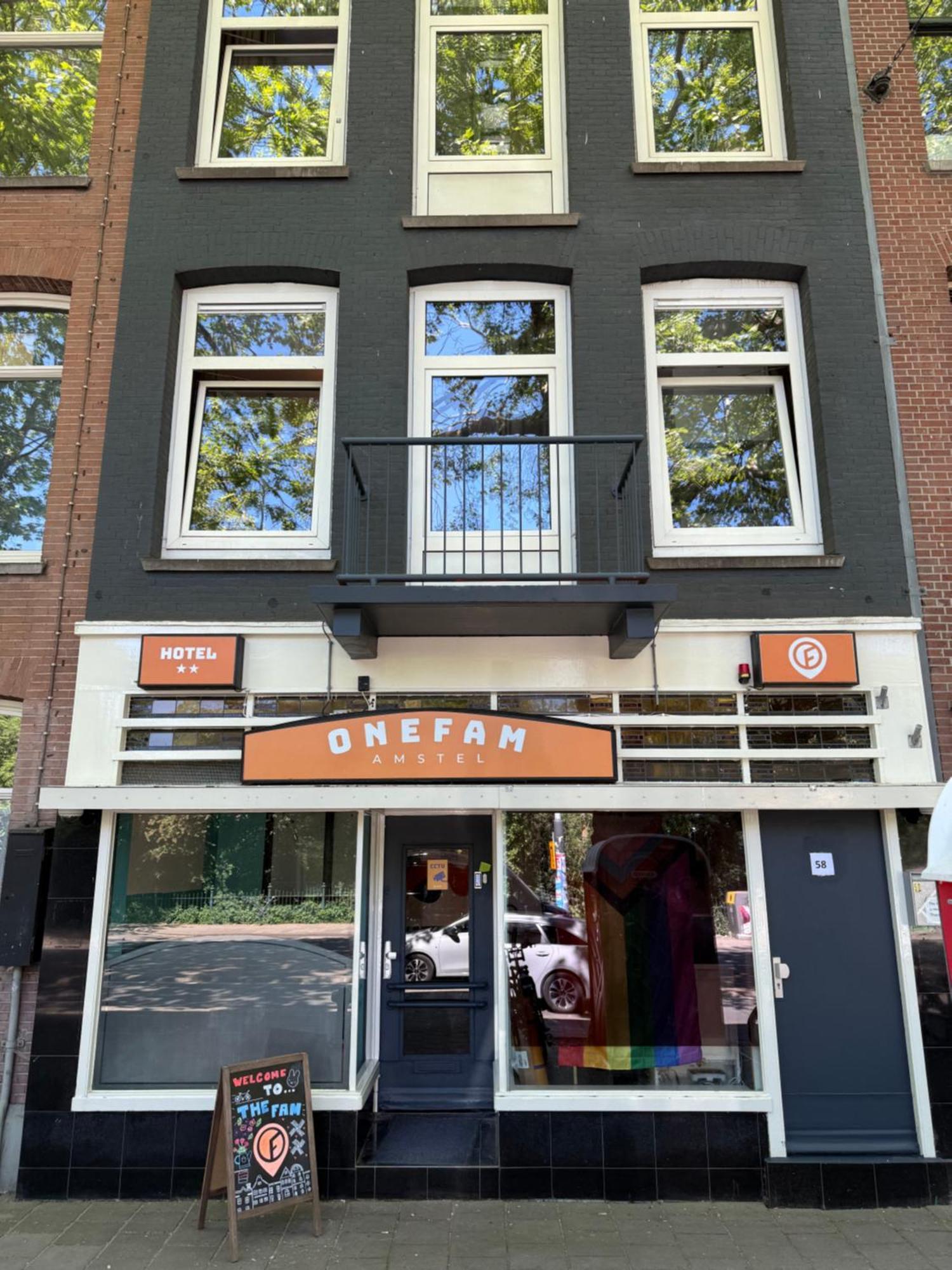 Onefam Amstel Hostel